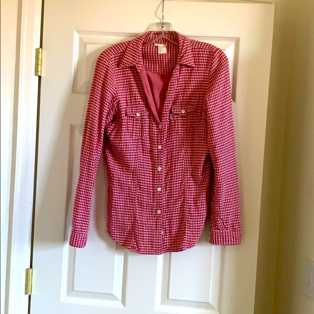 Levi’s button up shirt